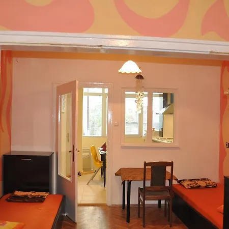 Arlequin * 瓦爾納