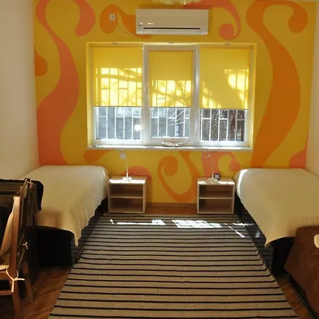 Arlequin * 瓦爾納